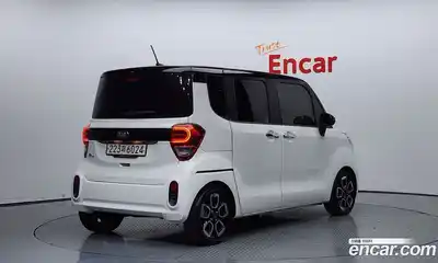 Kia Ray 2018 1.0 Автомат в Москве № 120022, миниатюра 2