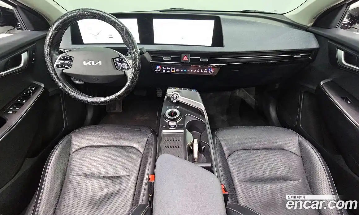 Kia EV6 2022 0.1 Автомат в Москве № 121648, фото 14