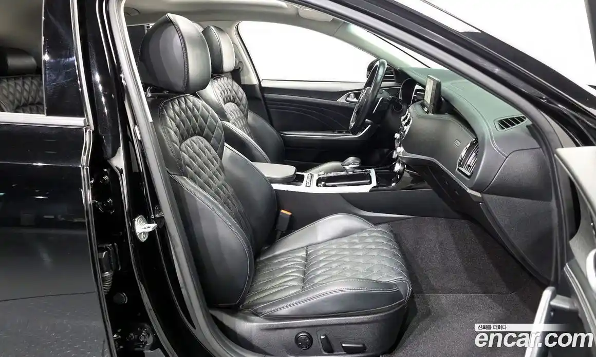 Kia Stinger 2021 2.5 Автомат в Москве № 123073, фото 1