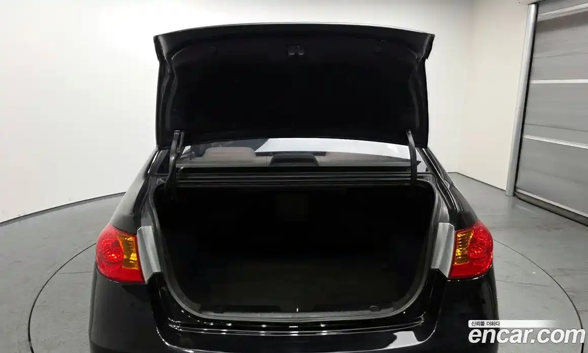 Hyundai Avante 2009 1.6 Автомат в Москве № 126977, фото 9