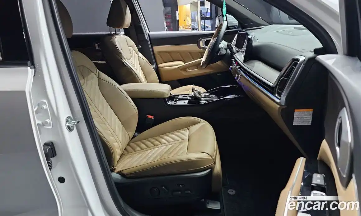 Kia Sorento 2024 1.6 Автомат в Москве № 128636, фото 6