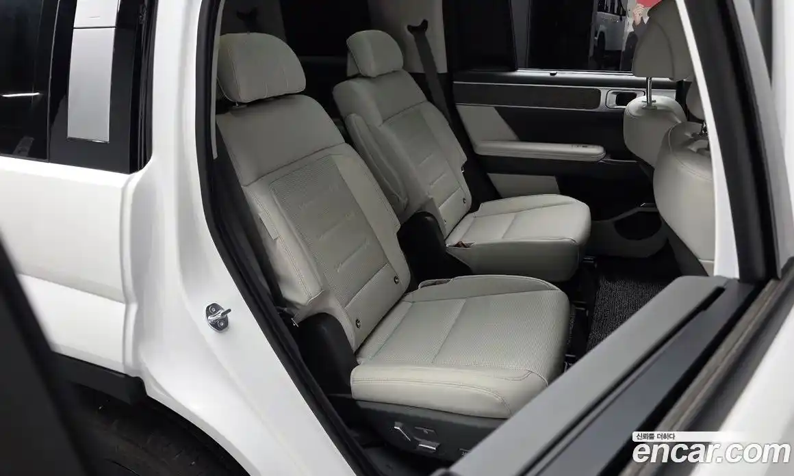 Hyundai Santa Fe 2026 1.6 Автомат в Москве № 129799, фото 16