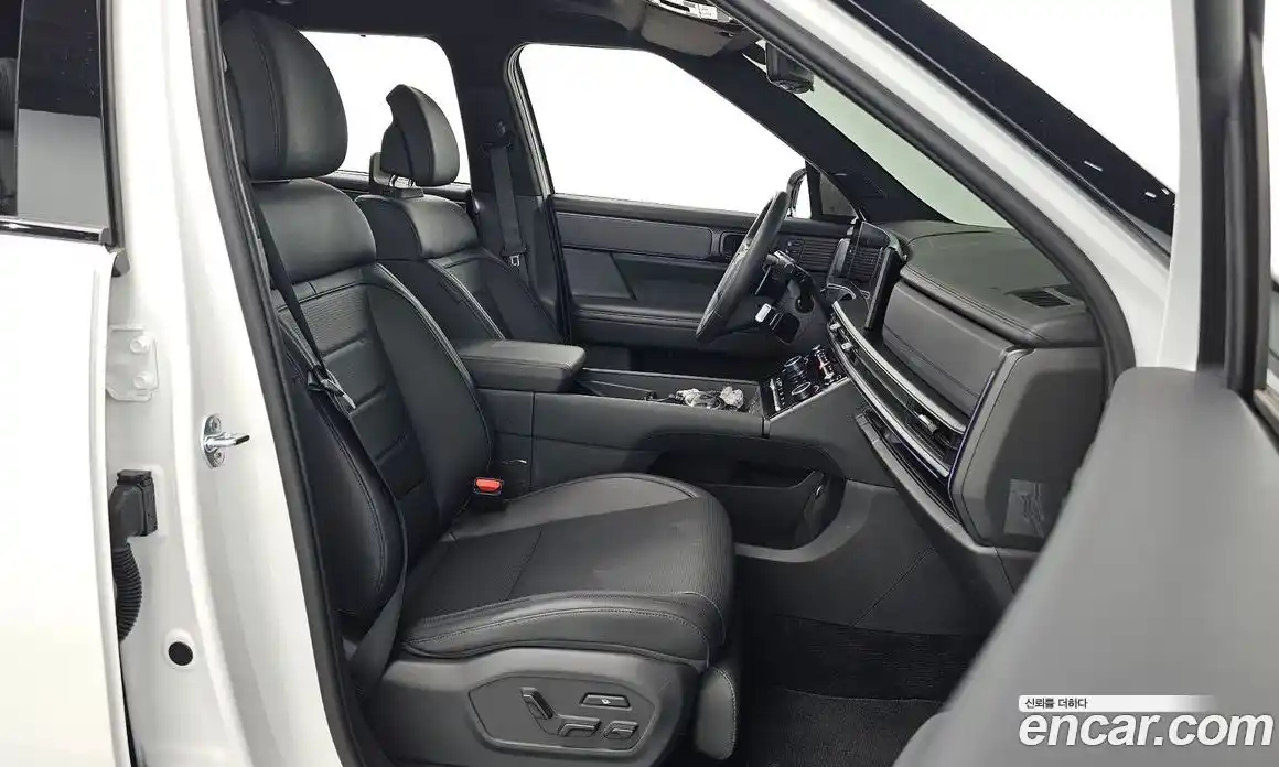 Hyundai Santa Fe 2024 2.5 Автомат в Москве № 129890, фото 14