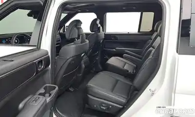 Hyundai Santa Fe 2024 2.5 Автомат в Москве № 129890, миниатюра 8