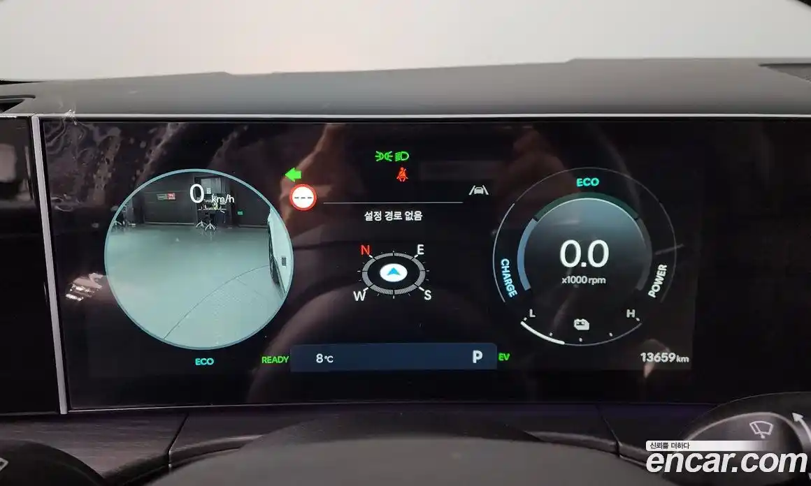 Hyundai Santa Fe 2024 1.6 Автомат в Москве № 130686, фото 13