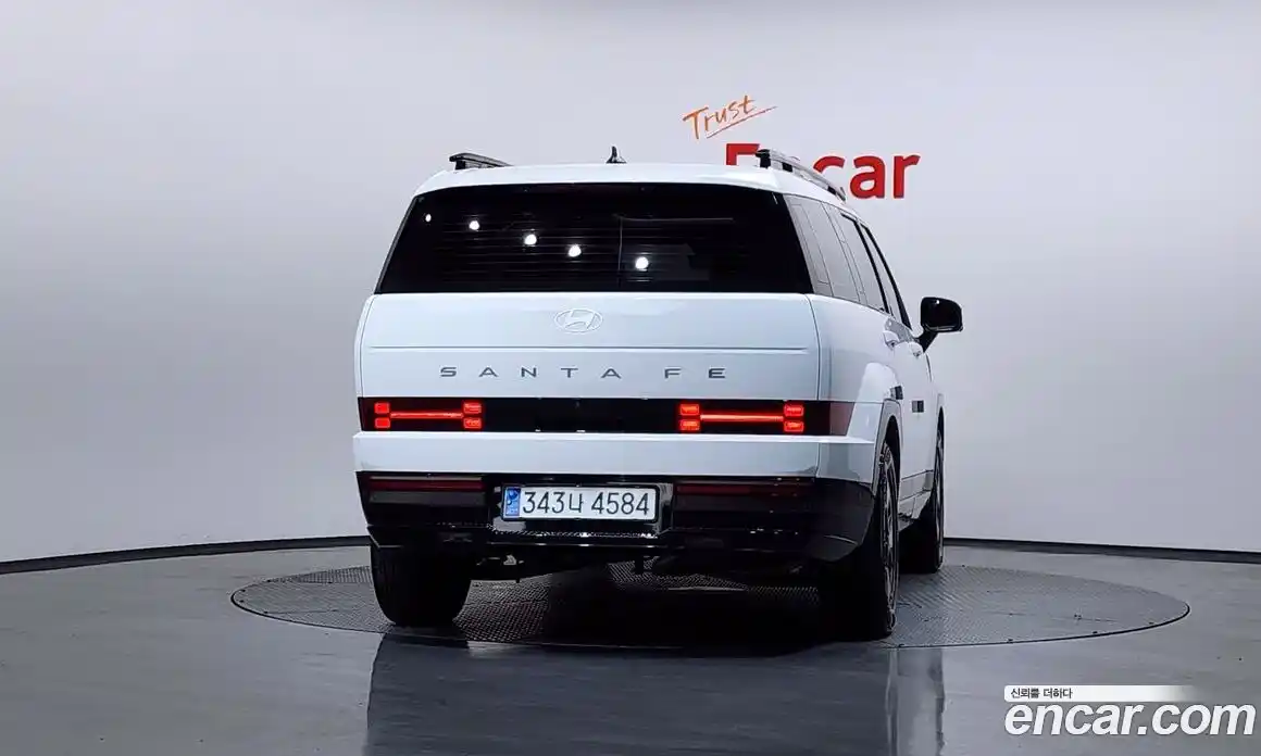 Hyundai Santa Fe 2024 1.6 Автомат в Москве № 130686, фото 16