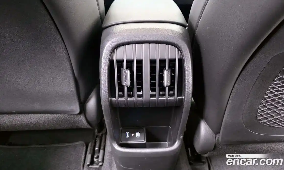 Hyundai Kona 2023 1.6 Автомат в Москве № 130719, фото 14