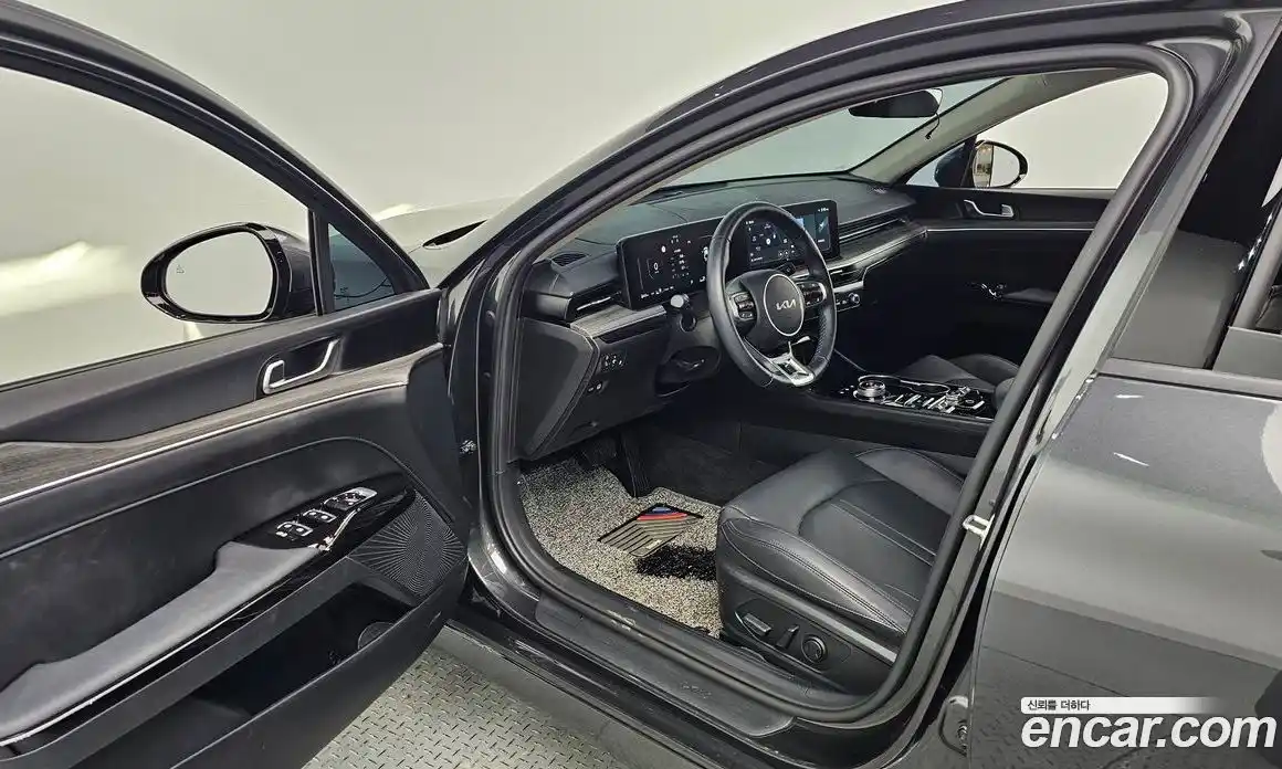 Kia K5 2024 2.0 Автомат в Москве № 132290, фото 4