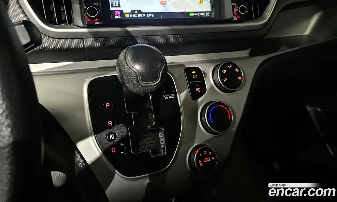 Kia Ray 2022 1.0 Автомат в Москве № 133382, фото 16