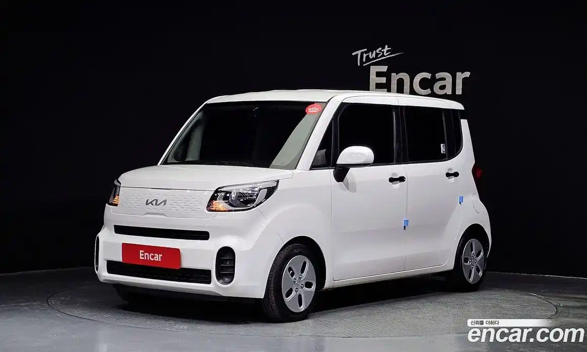 Kia Ray 2022 1.0 Автомат в Москве № 133382, фото 5