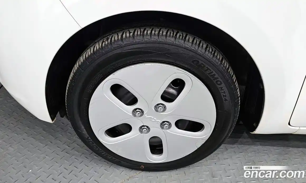 Kia Ray 2022 1.0 Автомат в Москве № 133382, фото 7