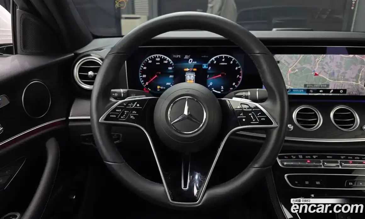 Mercedes-Benz E-Class 2022 2.0 Автомат в Москве № 138907, фото 11