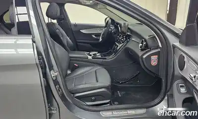 Mercedes-Benz C-Class, 2018