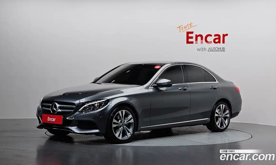 Mercedes-Benz C-Class 2018 2.0 Автомат в Москве № 143834, фото 17