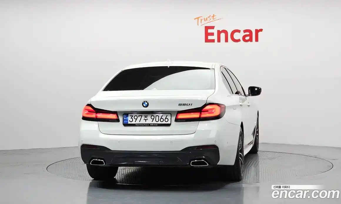 BMW 5-Series 2023 2.0 Автомат в Москве № 155073, фото 20