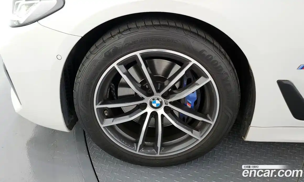 BMW 5-Series 2023 2.0 Автомат в Москве № 155073, фото 10