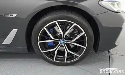 BMW 5-Series 2023 2.0 Автомат в Москве № 158123, миниатюра 3