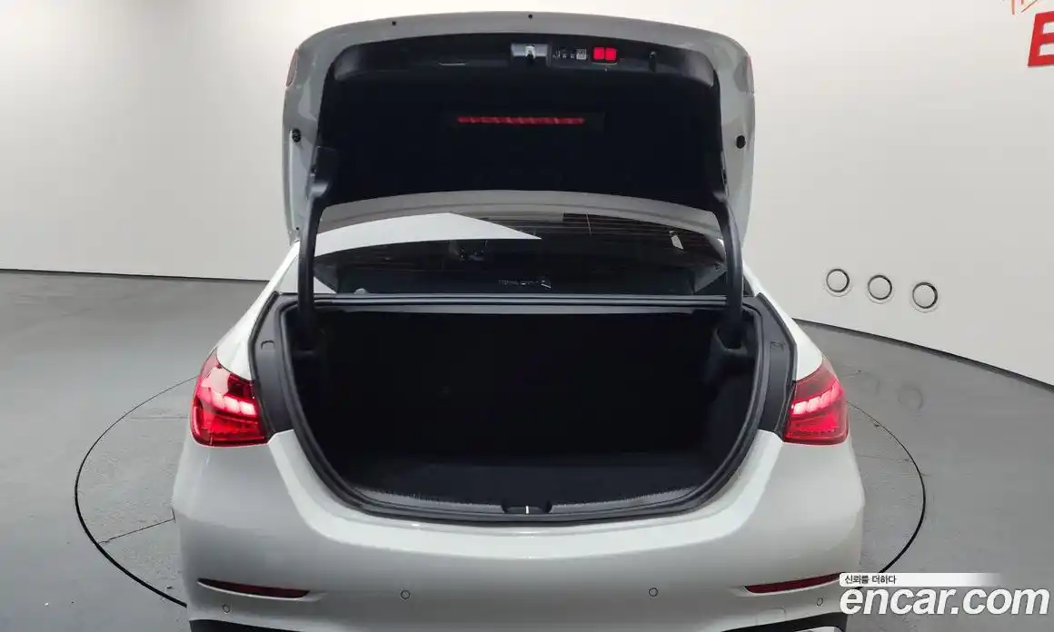 Mercedes-Benz C-Class 2025 2.0 Автомат в Москве № 159932, фото 18