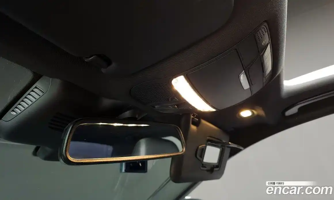 Mercedes-Benz C-Class 2017 2.0 Автомат в Москве № 160975, фото 16