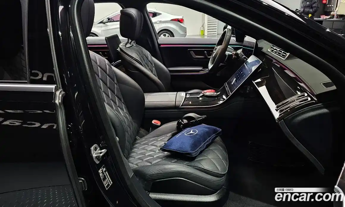 Mercedes-Benz S-Class 2023 3.0 Автомат в Москве № 161119, фото 17