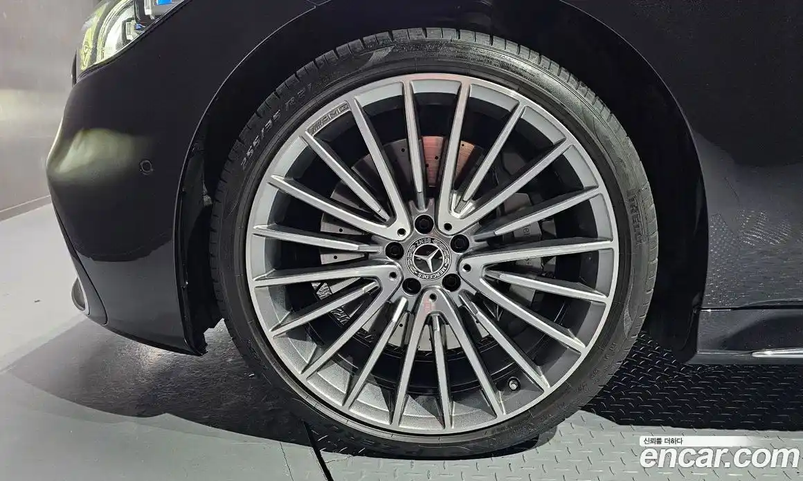 Mercedes-Benz S-Class 2023 3.0 Автомат в Москве № 161119, фото 19