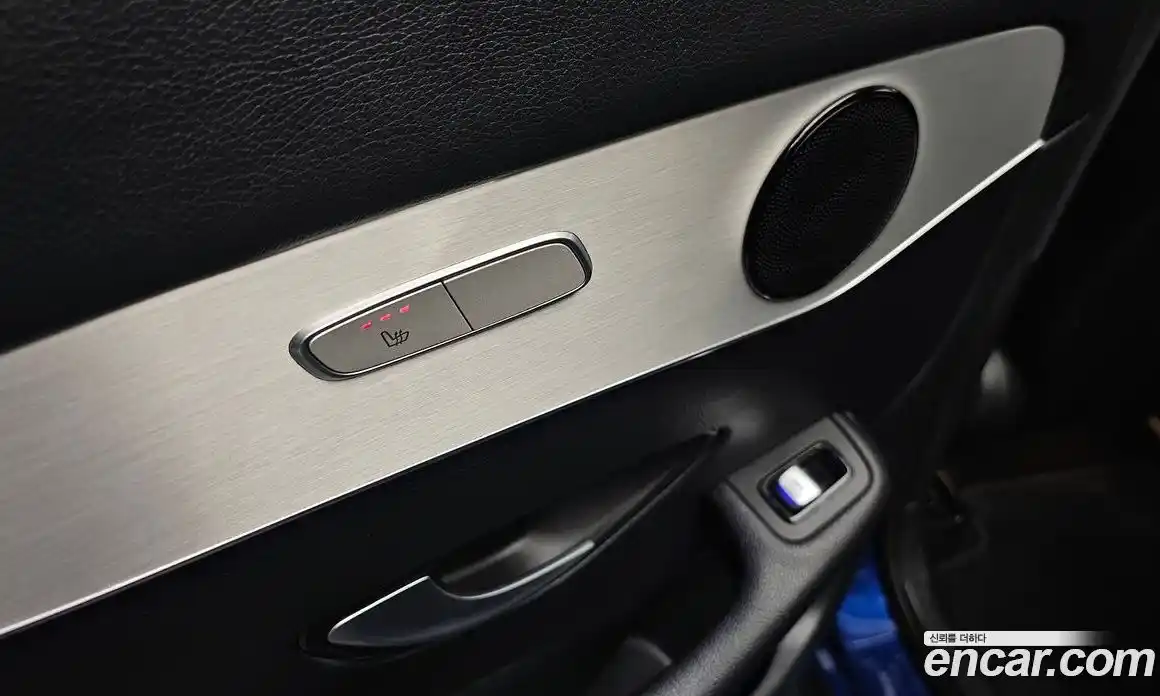 Mercedes-Benz GLC-Class 2020 1.9 Автомат в Москве № 161485, фото 19