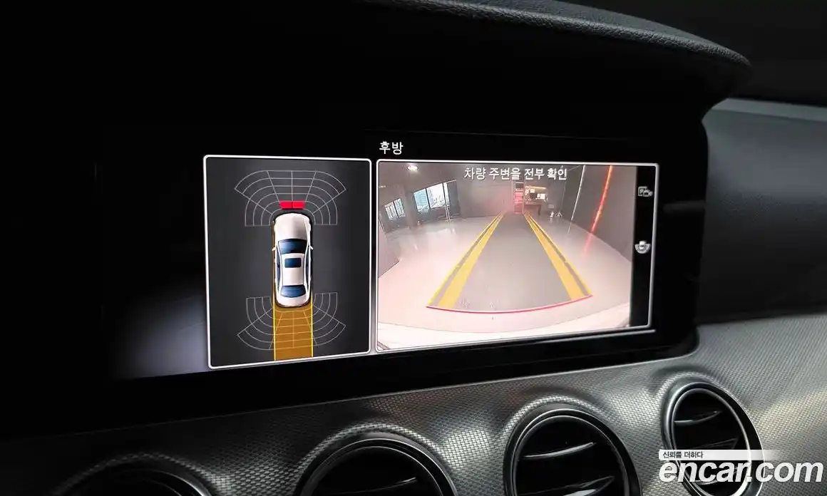 Mercedes-Benz E-Class 2018 2.0 Автомат в Москве № 161852, фото 19