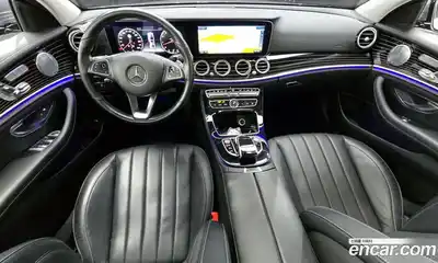 Mercedes-Benz E-Class 2017 3.0 Автомат в Москве № 162063, миниатюра 11