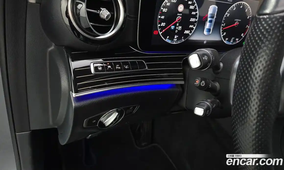 Mercedes-Benz E-Class 2017 3.0 Автомат в Москве № 162063, фото 16