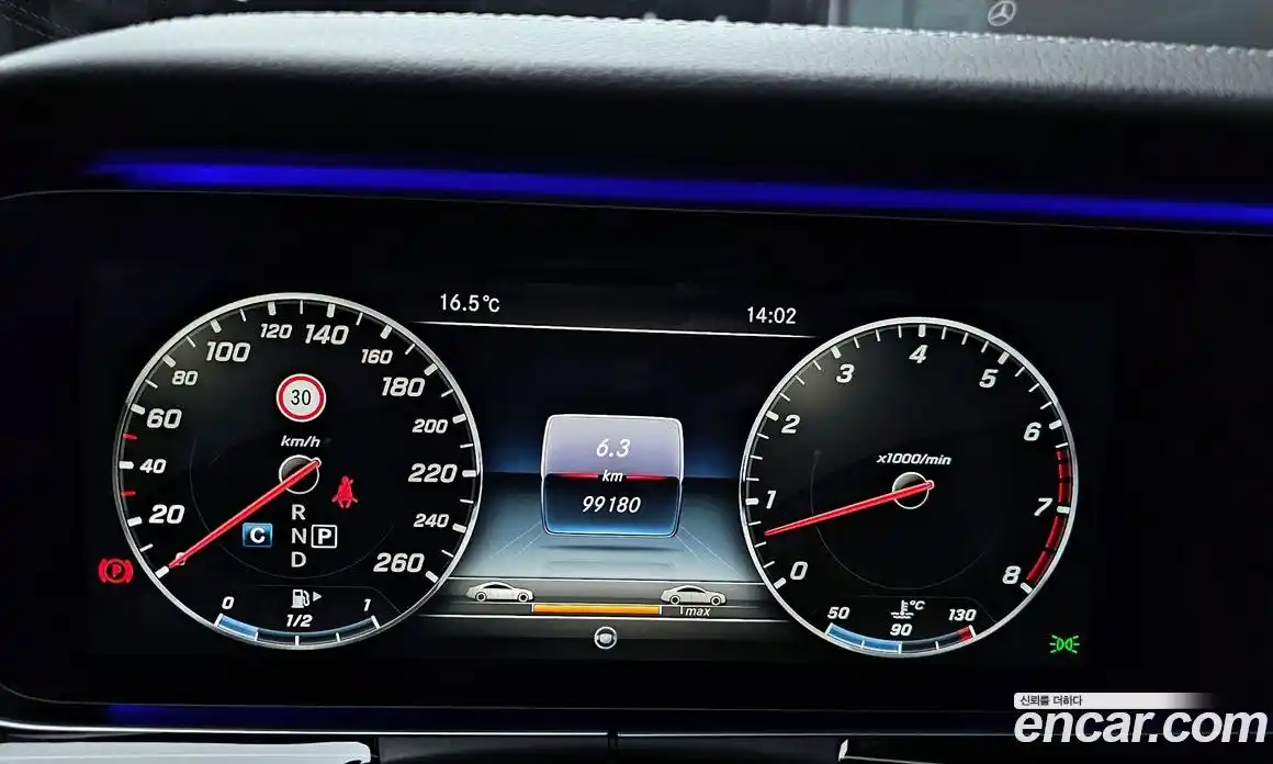 Mercedes-Benz E-Class 2017 3.0 Автомат в Москве № 162063, фото 3