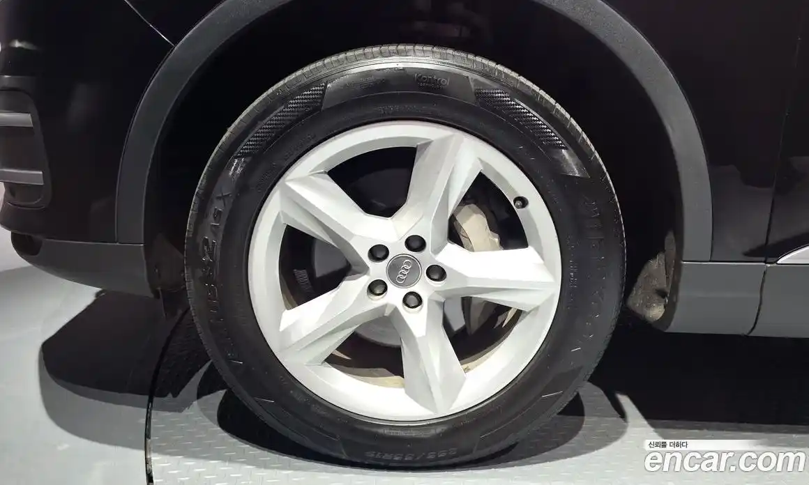 Audi Q7 2016 3.0 Автомат в Москве № 163614, фото 17