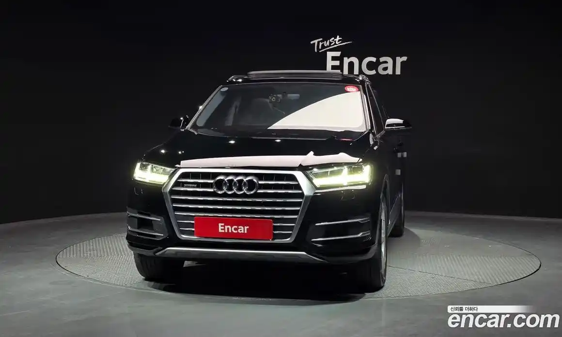 Audi Q7 2016 3.0 Автомат в Москве № 163614, фото 5