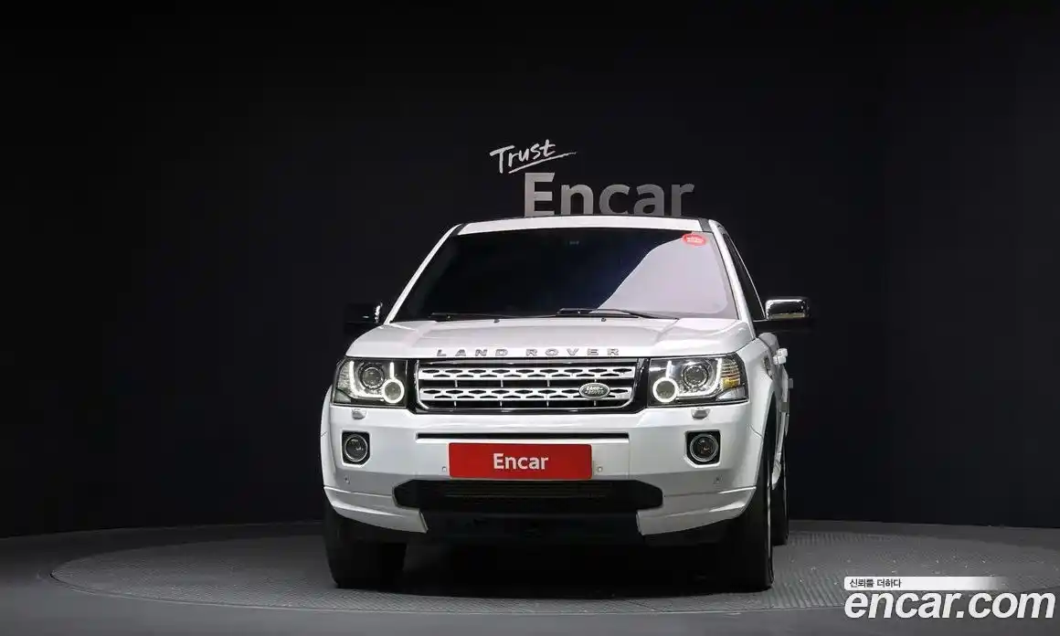 Land Rover Freelander 2013 2.2 Автомат в Москве № 166603, фото 11