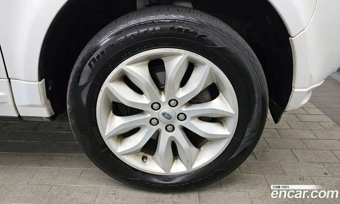 Land Rover Freelander 2013 2.2 Автомат в Москве № 166603, фото 17