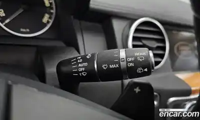 Land Rover Discovery 2015 3.0 Автомат в Москве № 166630, миниатюра 11