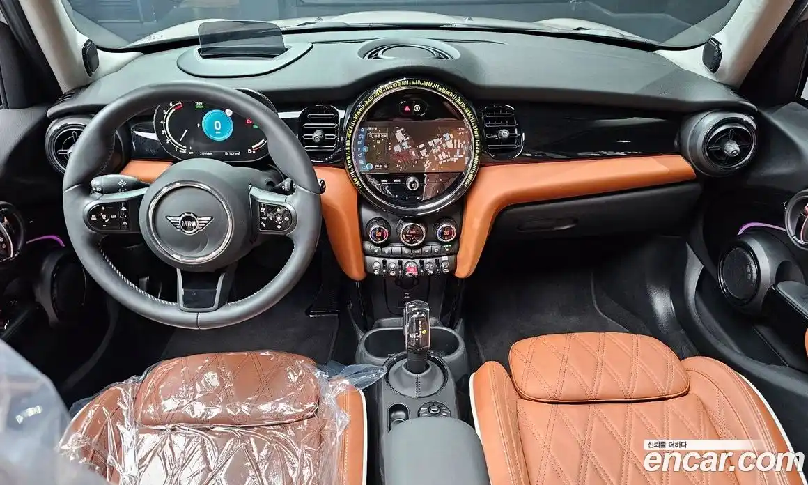 Mini Cooper 2024 2.0 Автомат в Москве № 167018, фото 13