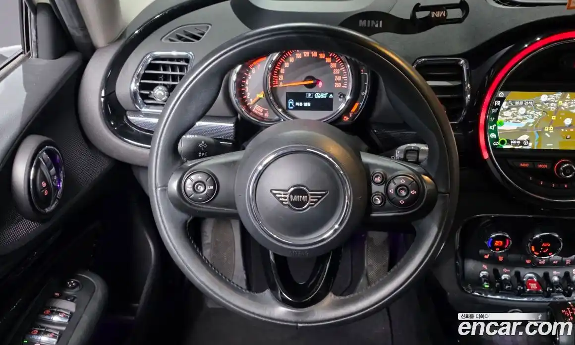 Mini Clubman 2019 1.5 Автомат в Москве № 167143, фото 17