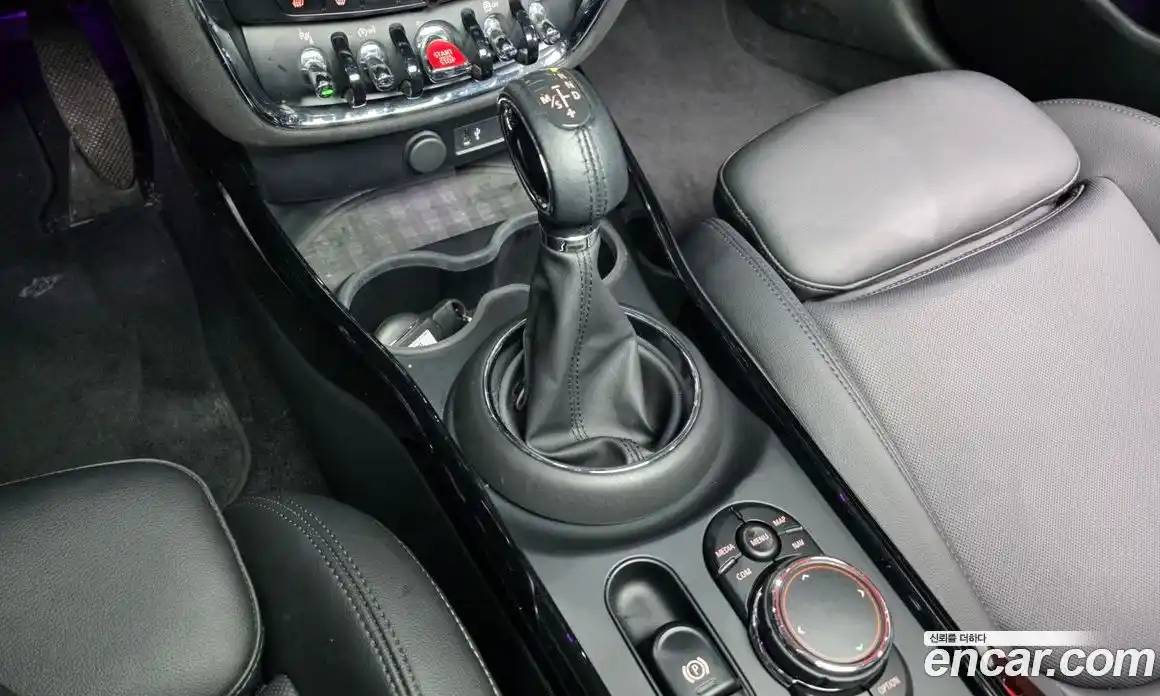 Mini Clubman 2019 1.5 Автомат в Москве № 167143, фото 19