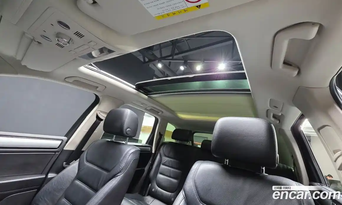 Volkswagen Touareg 2016 3.0 Автомат в Москве № 169118, фото 19