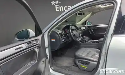 Volkswagen Touareg 2016 3.0 Автомат в Москве № 169118, миниатюра 5