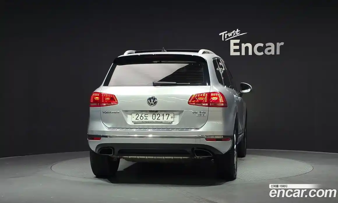 Volkswagen Touareg 2016 3.0 Автомат в Москве № 169118, фото 6