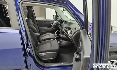 Jeep Renegade 2017 2.4 Автомат в Москве № 169860, миниатюра 11