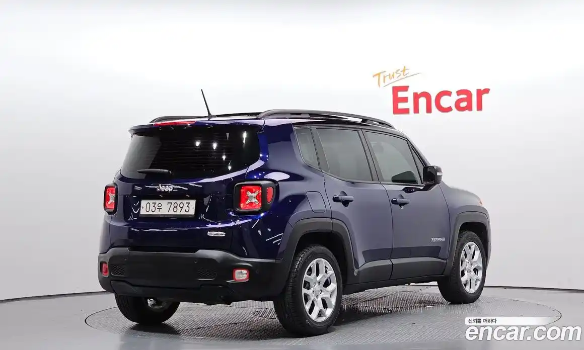 Jeep Renegade 2017 2.4 Автомат в Москве № 169860, фото 19