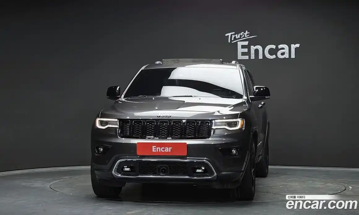 Jeep Cherokee 2019 3.6 Автомат в Москве № 169918, фото 7