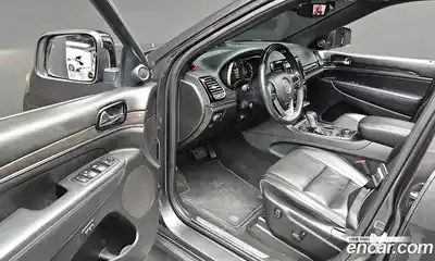 Jeep Cherokee 2019 3.6 Автомат в Москве № 169918, миниатюра 9