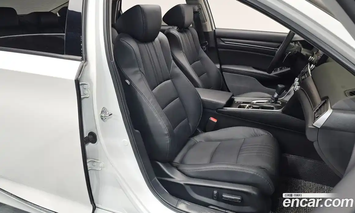 Honda Accord 2018 1.5 Автомат в Москве № 170412, фото 13