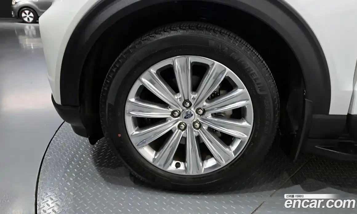 Ford Explorer 2020 2.3 Автомат в Москве № 170958, фото 13