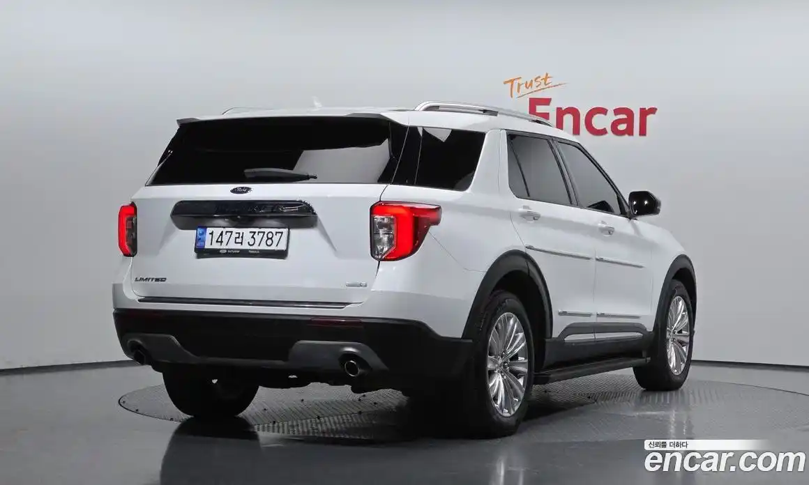 Ford Explorer 2020 2.3 Автомат в Москве № 170958, фото 18