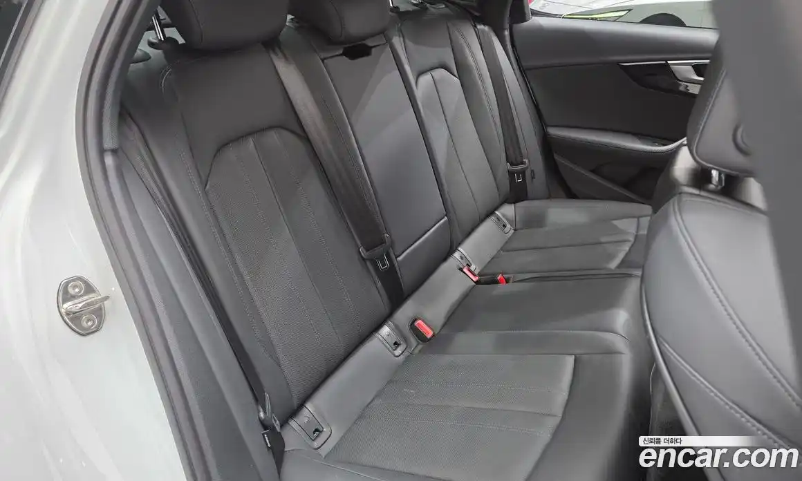 Audi A4 2021 2.0 Автомат в Москве № 177320, фото 15