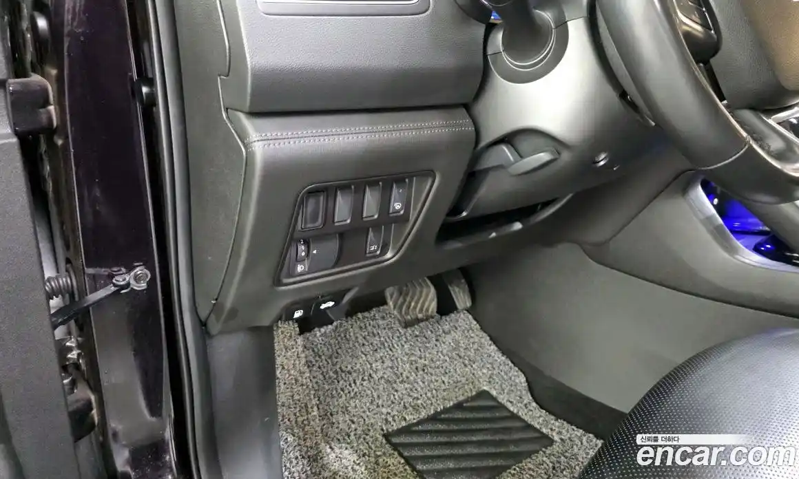 Renault QM6 2022 2.0 Автомат в Москве № 178015, фото 9